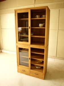 食器棚カップボードハイタイプガラス引き戸高さ180cm