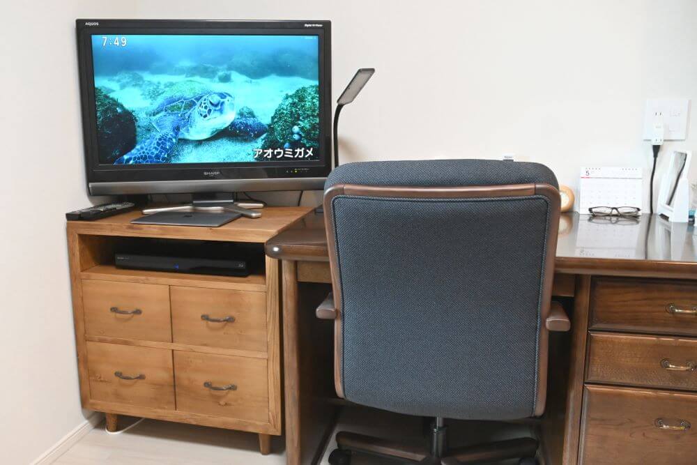テレビボード縦型横60cm真鍮取っ手引き出し無垢材