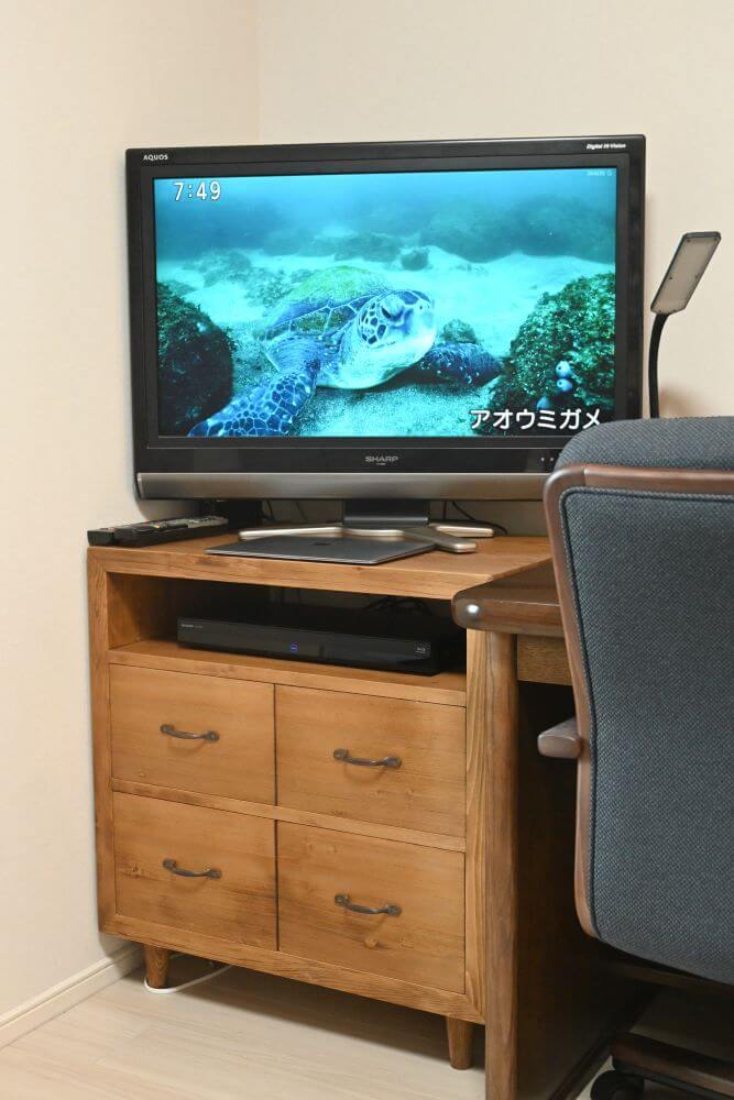 テレビボード縦型横60cm真鍮取っ手引き出し無垢材