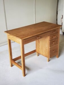 ワークデスク　勉強机　PC台　無垢家具　レトロ