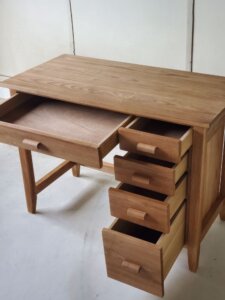 ワークデスク　勉強机　PC台　無垢家具　レトロ