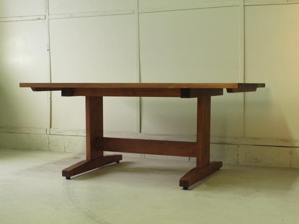 ダイニングテーブル 二本脚 オーダーメイド家具 脚組み立て式 ｜ 無垢 