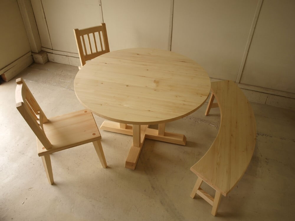 円形テーブル丸テーブル真ん中脚直径115ｃｍ