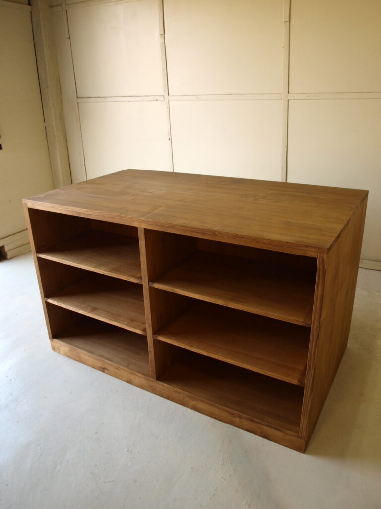 アイランドキッチンカウンターボード奥行80ｃｍガラス引き戸