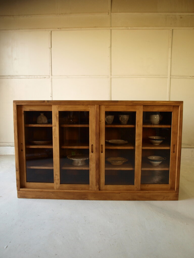 アイランドキッチンカウンターボード奥行80ｃｍガラス引き戸