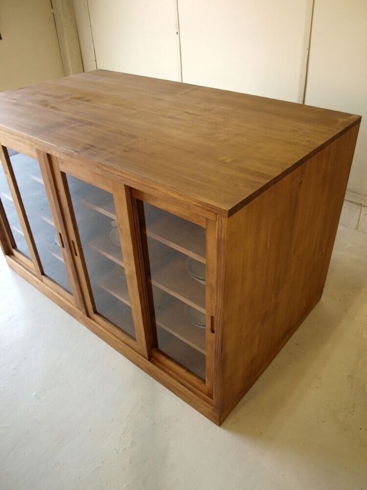 アイランドキッチンカウンターボード奥行80ｃｍガラス引き戸