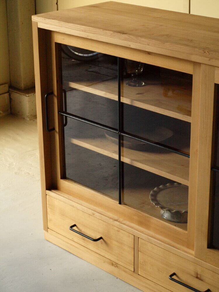 キッチンボードサイドボードカップボードロータイプガラス引き戸アイアン取っ手