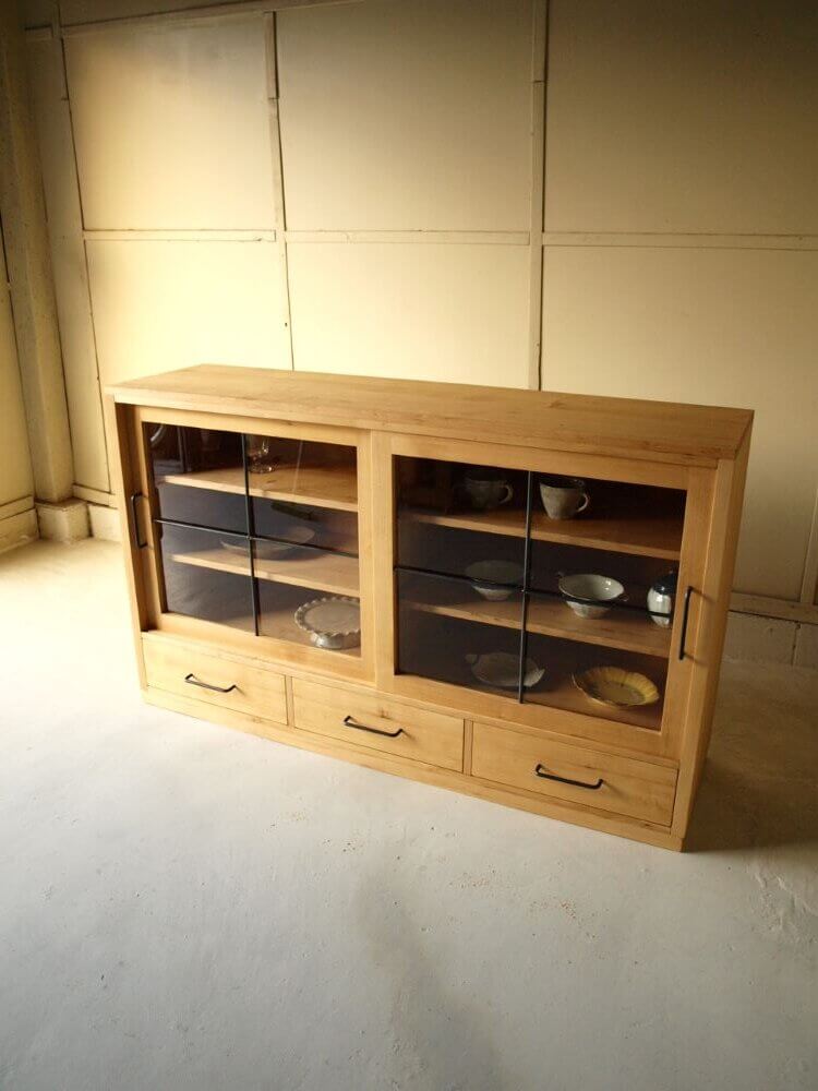 キッチンボードサイドボードカップボードロータイプガラス引き戸アイアン取っ手